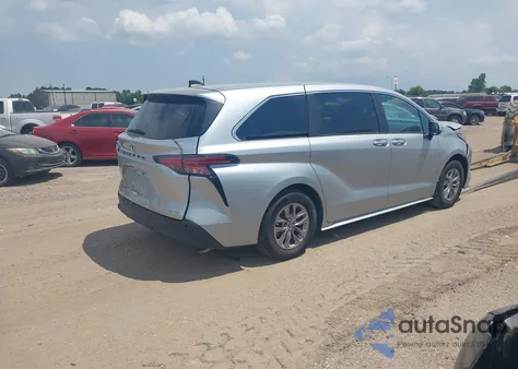 2021 Toyota Sienna Xle from USA, damaged, VIN 5TDYSKFC0MS010654